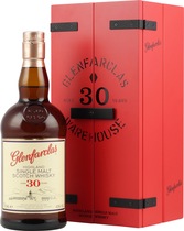 Glenfarclas 30 Jahre mit 0,7l und 43% vol. Glenfarclas 30 Jahre mit 0,7l und 43% vol.